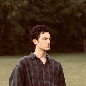 Meet your Posher, Logan